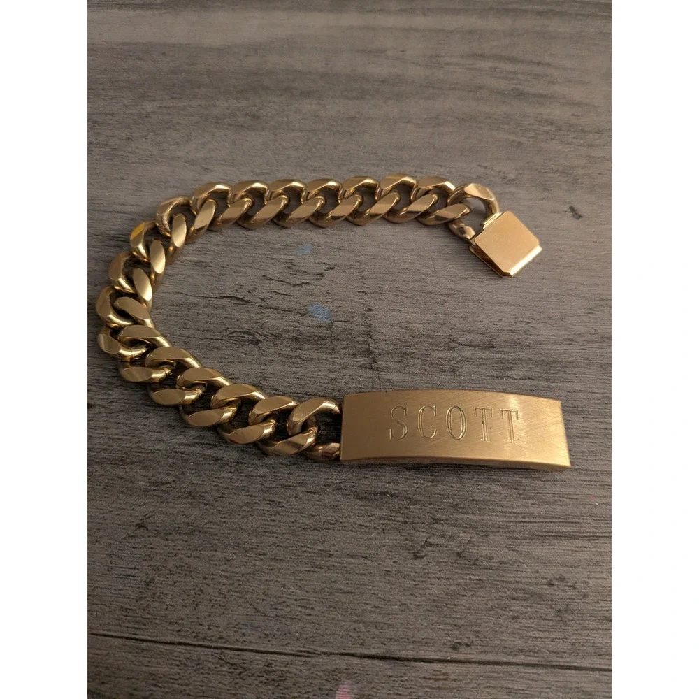 Speidel USA Mens‎ Gold Tone Curb Chain ID Bracelet Engraved Scott Vintage Style